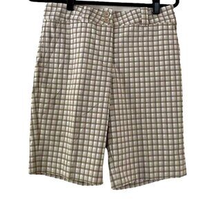 𝅺nike Golf short Dri Fit bermuda Size 4